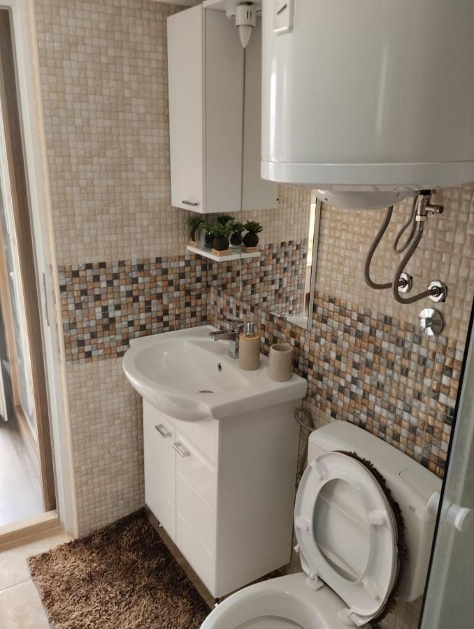 Woodstone Apartman 포드고리차 외부 사진